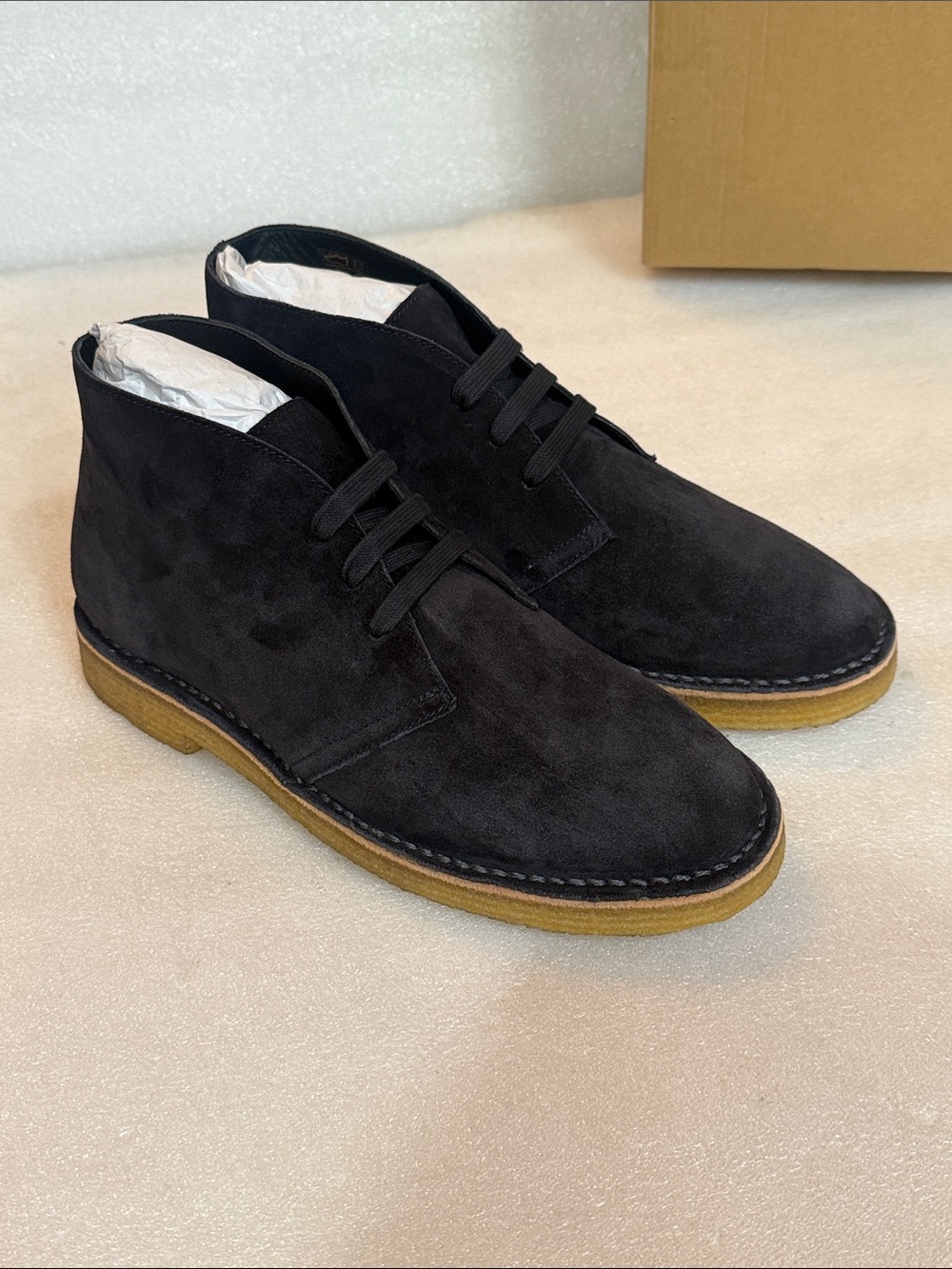 Vince Mens Lafayette Chukka Boot Suede Leather Size 8